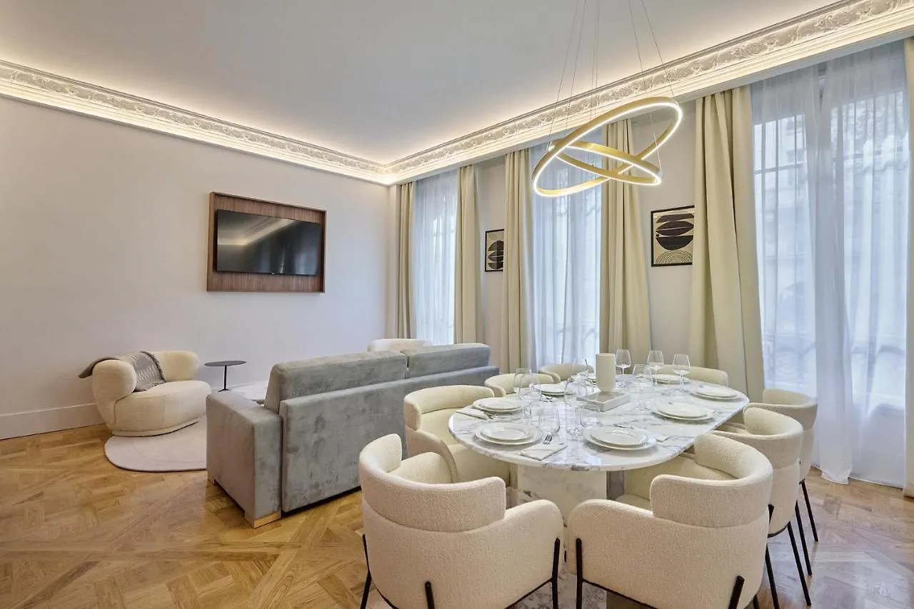 Apartment Matignon By Studio Prestige Paris